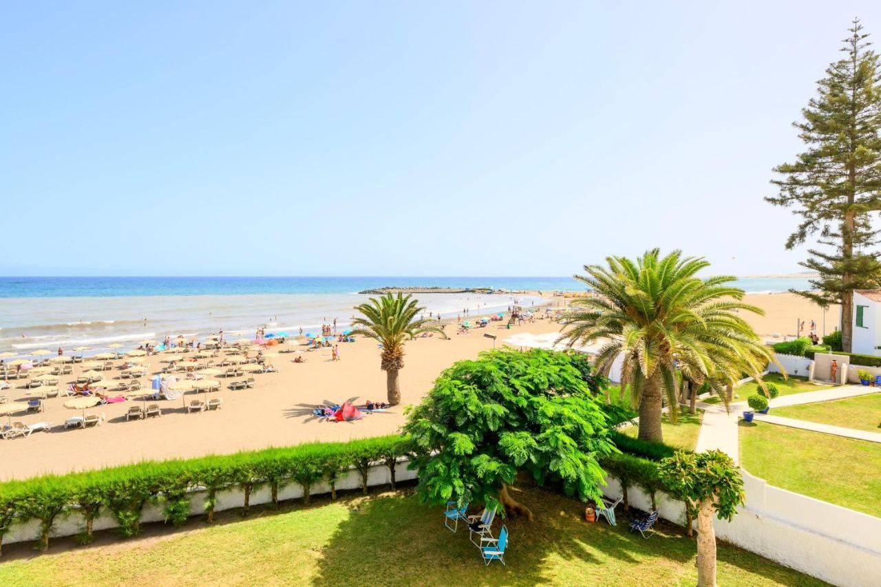 Charming 2 Bedroom Retreat With Beachfront Views San Bartolomé Buitenkant foto